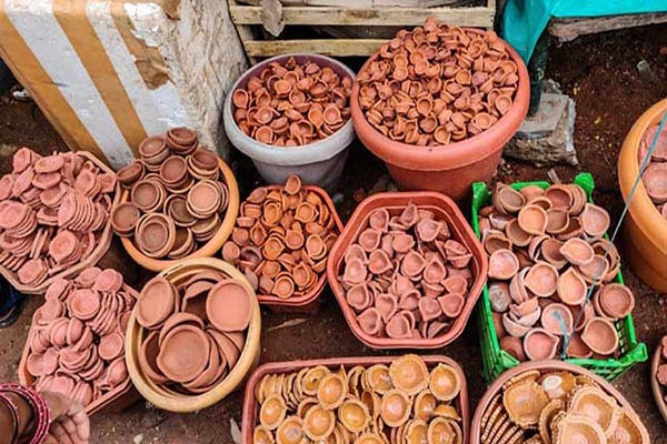 Swadeshi on Diwali पुढील वर्षभराचे आर्थिक नियोजन - Tarun Bharat Nagpur