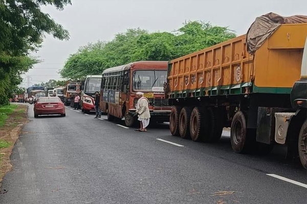 National Highway closed