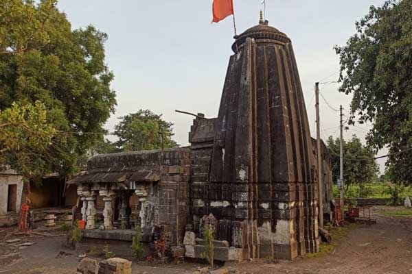 Tapovaneshwar Shiva temple