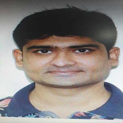 Thugbaaz Anant Jain