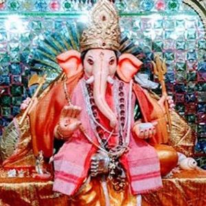 पाळजच्या गणपतीला भाविकांची मांदियाळी