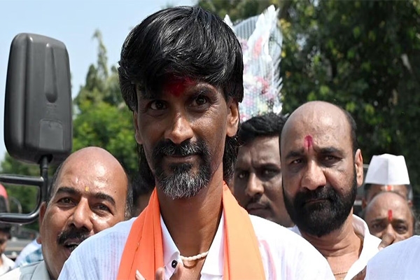 who is Manoj Jarange Patil