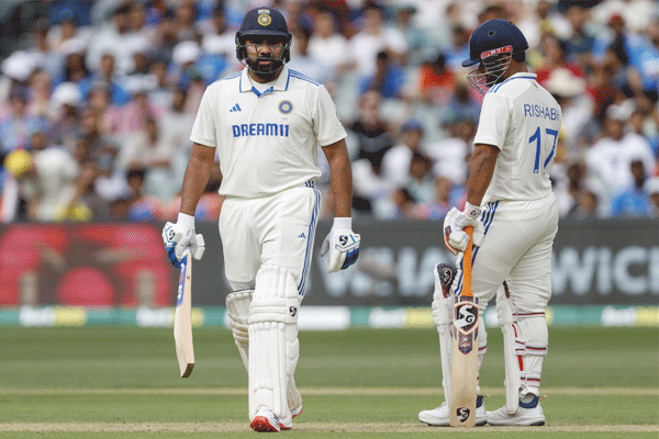 cricketer questions Rohit fitness