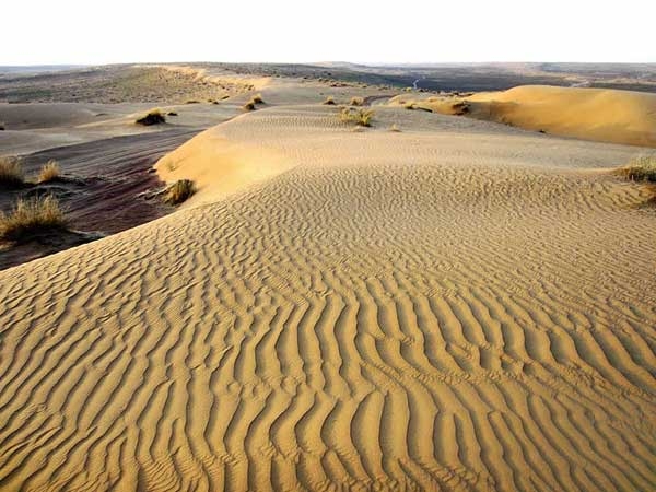 Karakum_Desert,_Turkmenistan