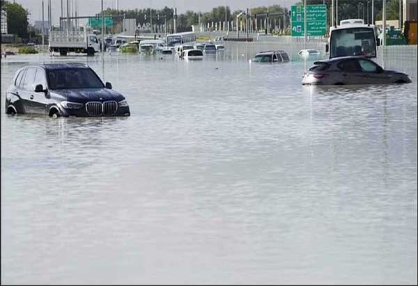 UAE Havy rain