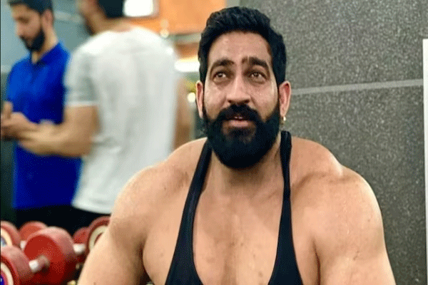 YouTuber Bobby Kataria arrested YouTuber Bobby Kataria arrested
