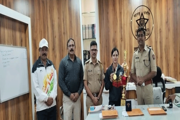 Sunaina Dongre wrestling gold, Indian police wrestling champion, All India Police Wrestling Cluster 2025, Maharashtra police athlete, Wardha police woman wrestler, Madhuban Haryana wrestling event, Sunaina Dongre achievements, Indian police sportswomen, national level police wrestler, Nagpur police zone sports, international police games gold medalist, Indian female wrestler police, Maharashtra DGP felicitation, police sports awards India