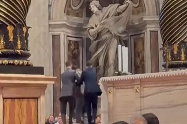 vatican-church-video