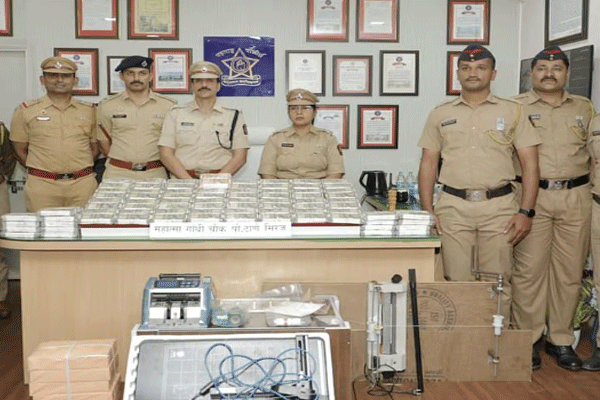 Fake currency racket