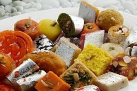 सणोत्सवाच्या पार्श्वभूमीवर खाद्यपदार्थात मोठ्या प्रमाणात भेसळ