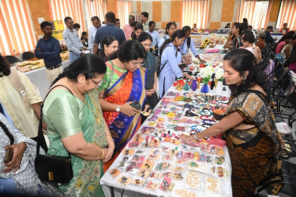 arogya-pradarshan