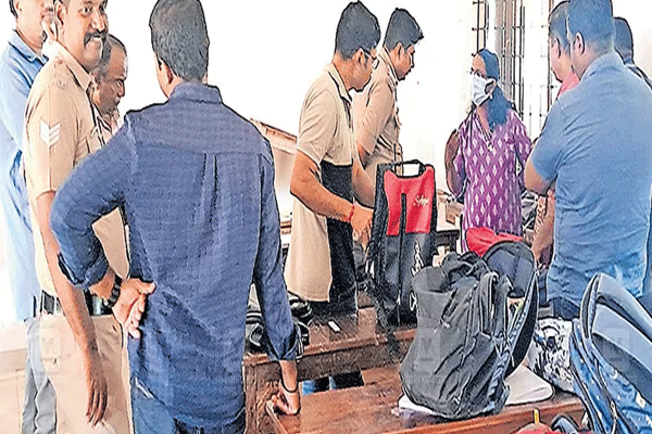 Thiruvananthapuram mirchi spray incident