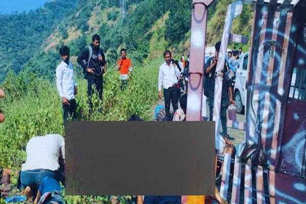 Six killed in accident in Nandurbar
