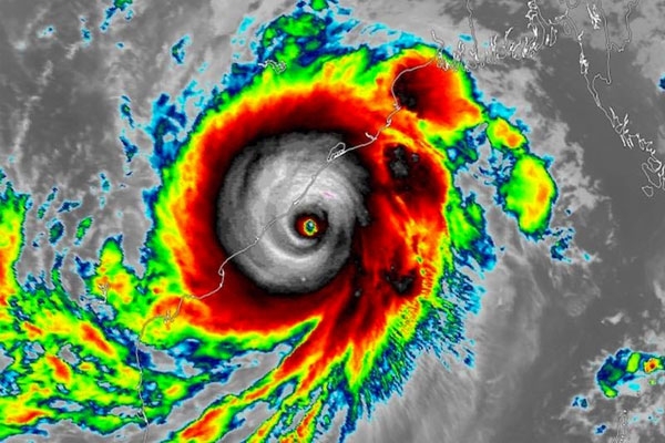 dangerous cyclone will arrive