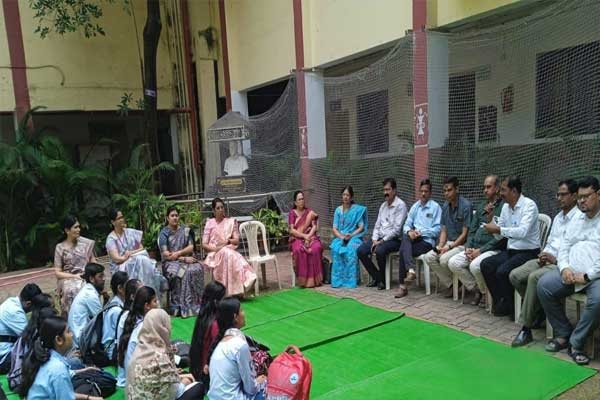 Dada Ramchand Bakhru College