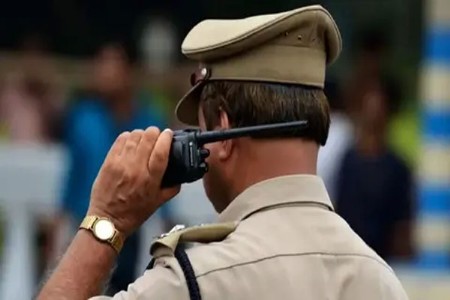 मुंबईत सहा अफगाण नागरिकांना अटक; बनावट कागदपत्रे जप्त