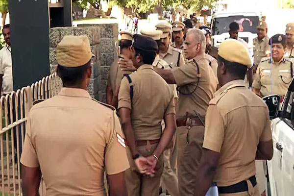 jobs-scam-exposed-in-tamil-nadu jobs-scam-exposed-in-tamil-nadu