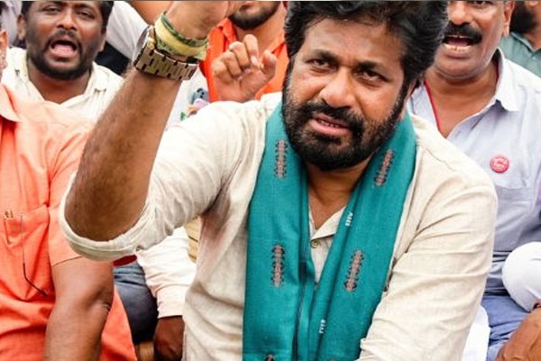 Bachchu Kadu Rail Roko movement cancelled