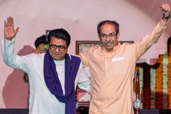 उद्धवठाकरे 
