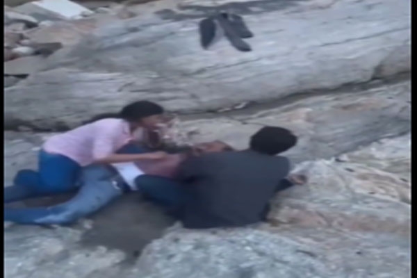 car-falls-into-a-valley-in-rudraprayag