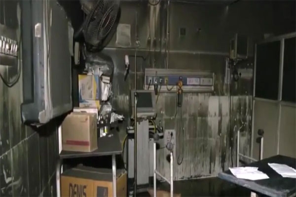 fire-breaks-out-at-sms-hospital