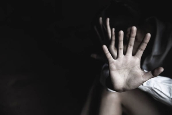sisters-raped-by-six-boys