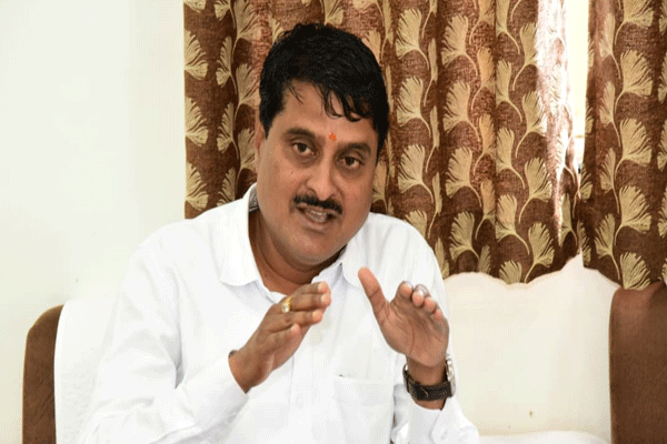  Nilesh Helonde