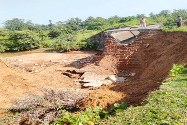 Khulbanda reservoir canal damage