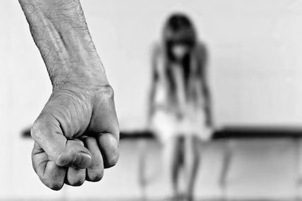 father-raped-two-minor-daughters