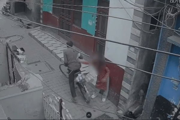 muslim-man-commits-obscene-act