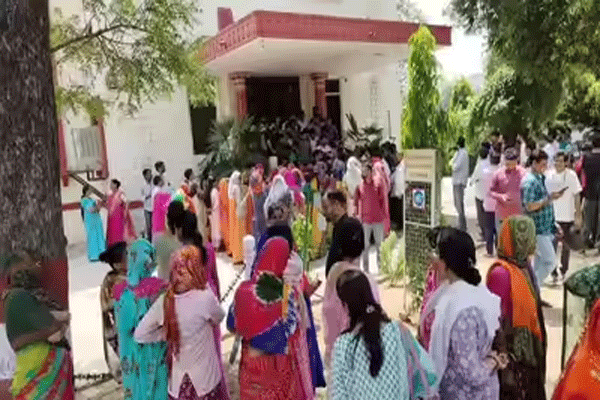 domestic-workers-in-jaipur-on-leave