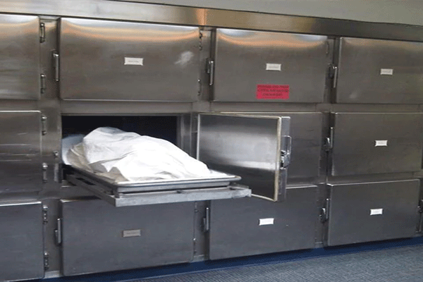 body-suddenly-moving-in-postmortem-room