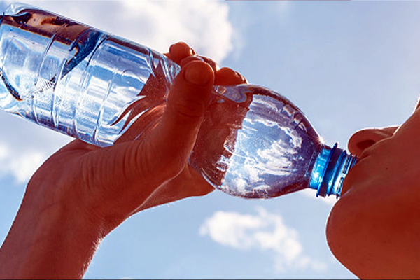 वॉटर बॉटल वॉटर बॉटल