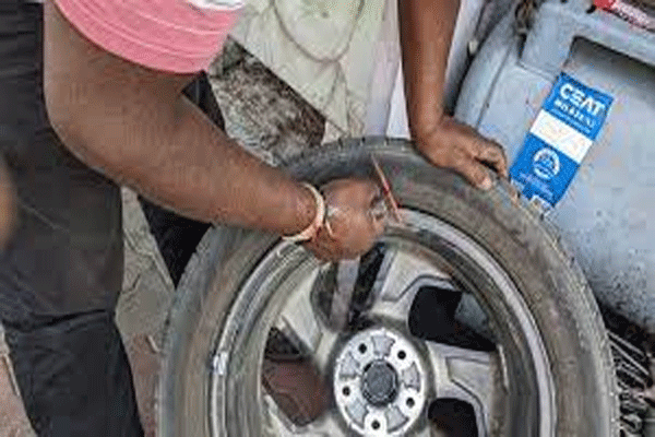 shop-selling-marijuana