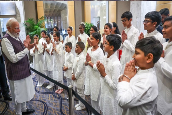 Modi welcomed in Johannesburg