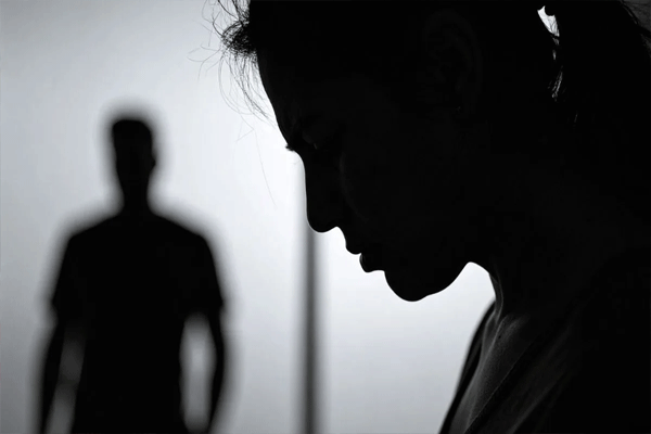 police-makes-obscene-demand-to-woman