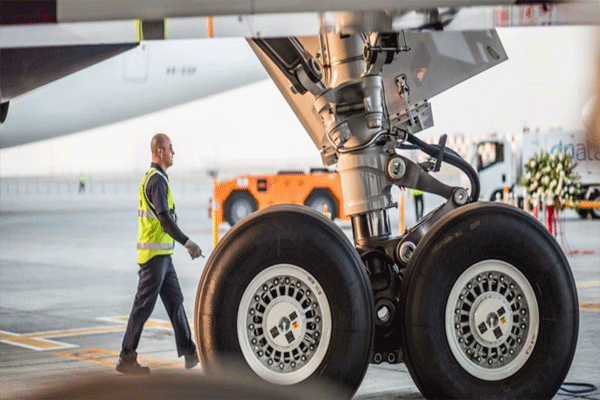 afghan-plane-lands-on-wrong-runway afghan-plane-lands-on-wrong-runway
