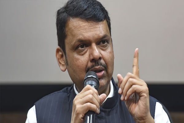 devendra fadnavis and naxal