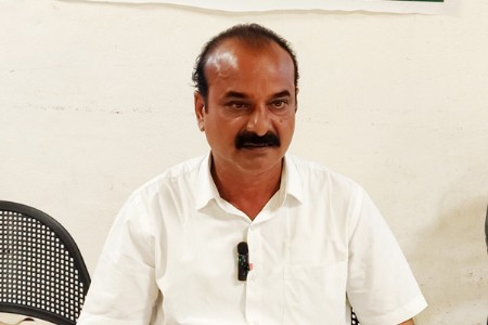 अध्यक्षपदासाठी अपक्ष आणि सदस्यपदासाठी राष्ट्रवादीची उमेदवारी