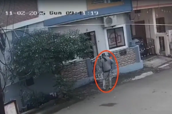 husband-sets-himself-on-fire-ujjain