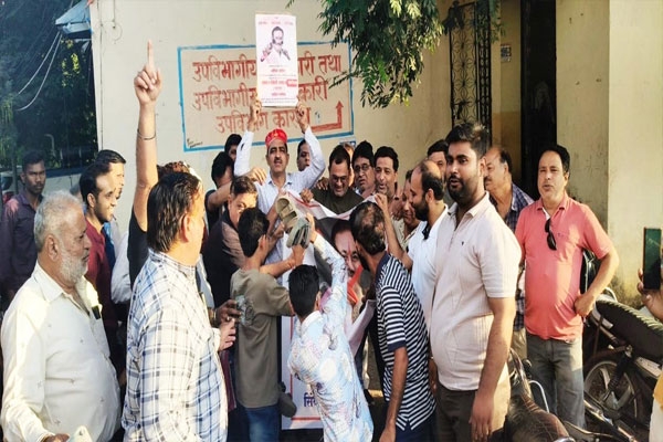 protest-against-baghels-photo