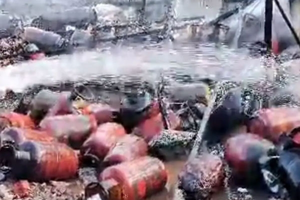 LPG cylinder blast Delhi