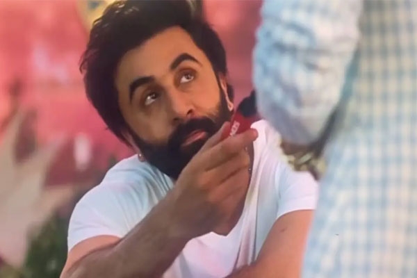 Ranbir Kapoor acting versatility,