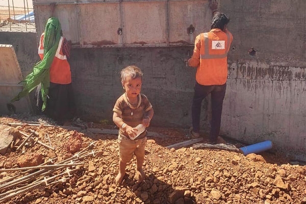 migrant labour issues Manora,