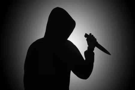 निर्घृण हत्या! गर्लफ्रेंडला मेसेज... मृतदेहाचे तुकडे बोअरवेलमध्ये