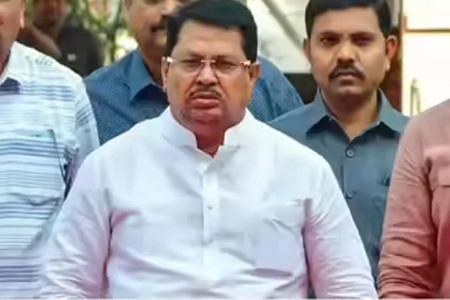 महाराष्ट्रातील देवस्थानच्या जमीन बाबत श्वेतपत्रिका काढाव्या!