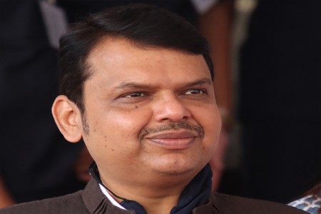 मुख्यमंत्र्यांना डॉ. पंजाबराव देशमुख स्मृती पुरस्कार