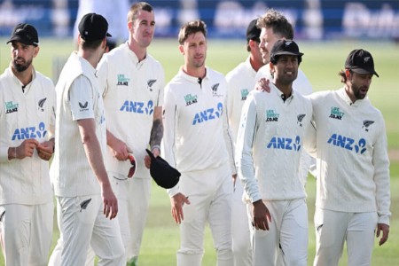 न्यूझीलंडचा वेस्ट इंडिजवर दणदणीत विजय