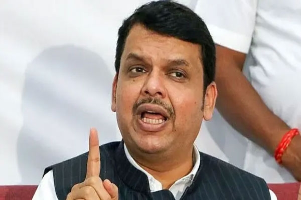 slum dwellers fadnavis slum dwellers fadnavis