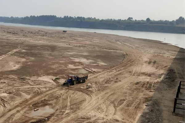 अवैध वाळू 